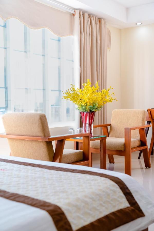 Paradise Hotel Danang Exterior photo